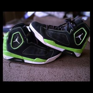 *RARE* Michael Jordan Flight shoes. 10.5 Men’s